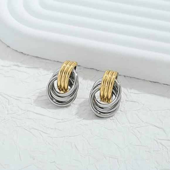 1Pair Women Stainless Steel Knot Design Chunky Earring - Picture 5 of 7